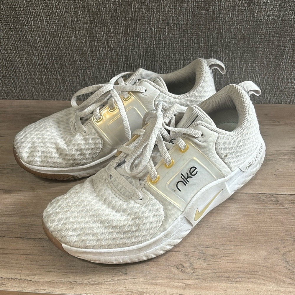 Nike renew in-season TR 10